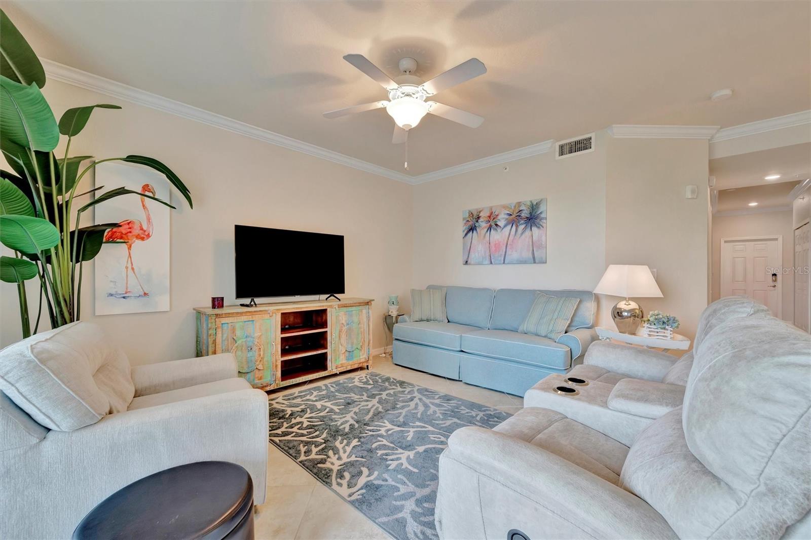 Image 17 of 60 For 5528 Palmer Circle 104