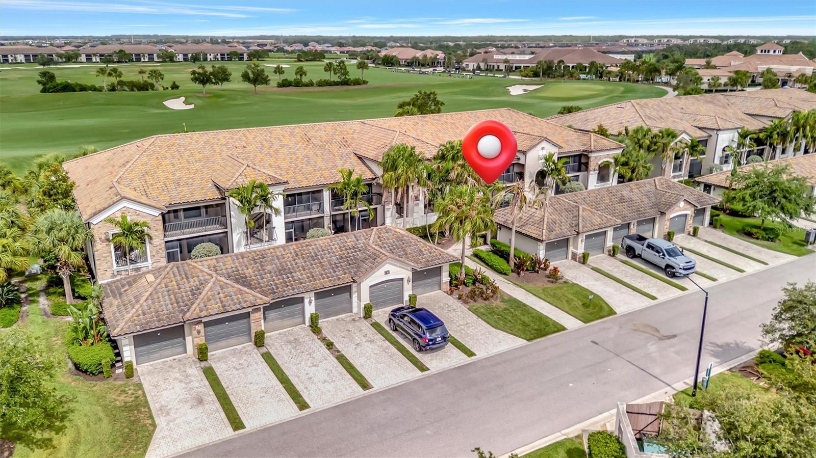 Image 2 of 60 For 5528 Palmer Circle 104
