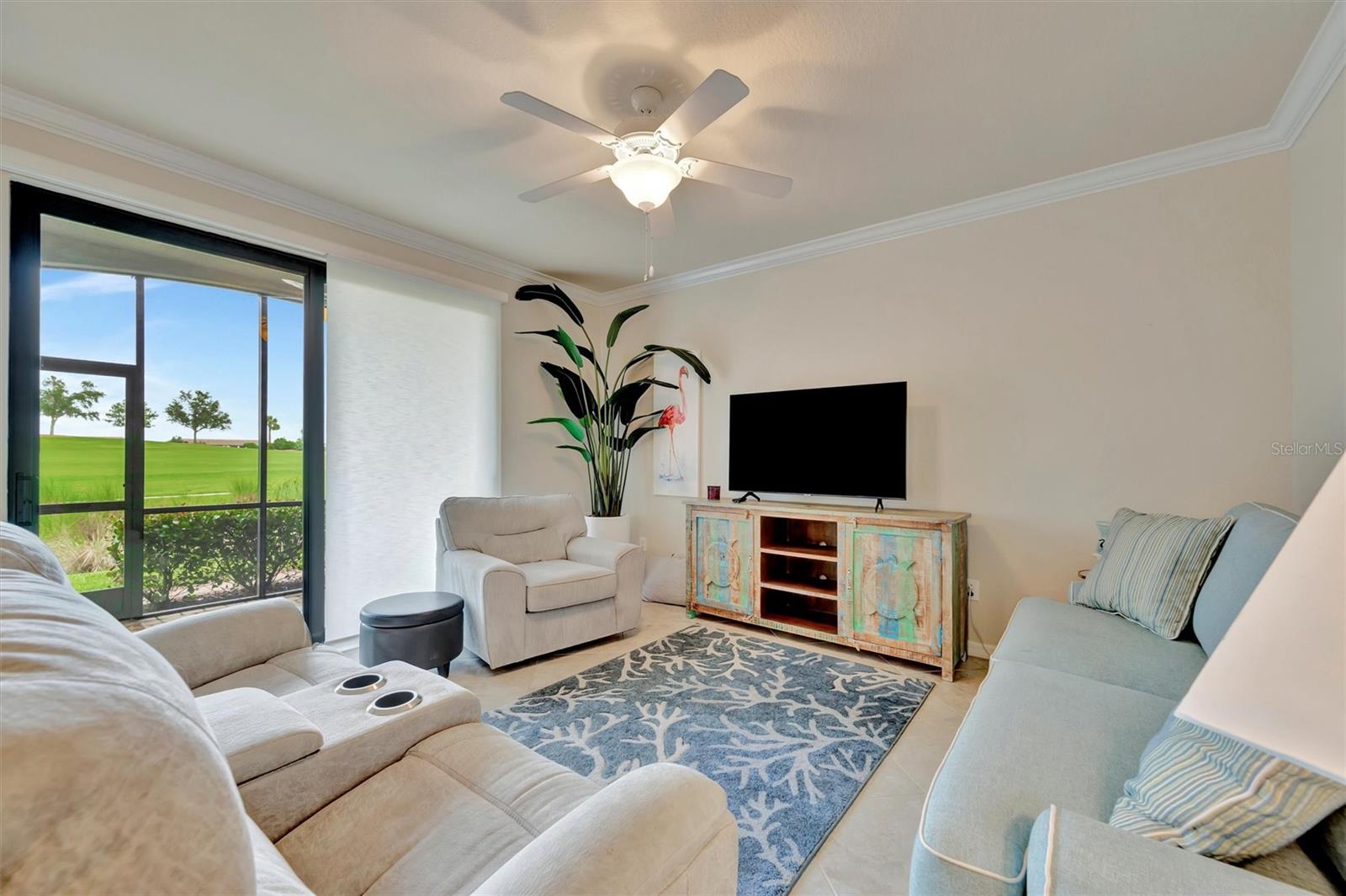 Image 3 of 60 For 5528 Palmer Circle 104