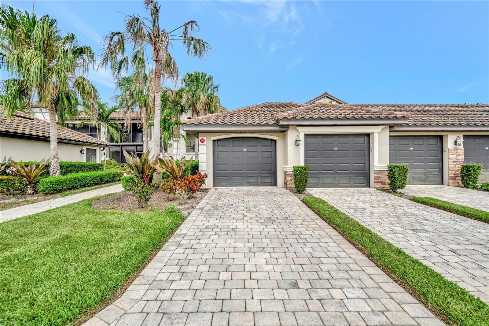 Image 40 of 60 For 5528 Palmer Circle 104