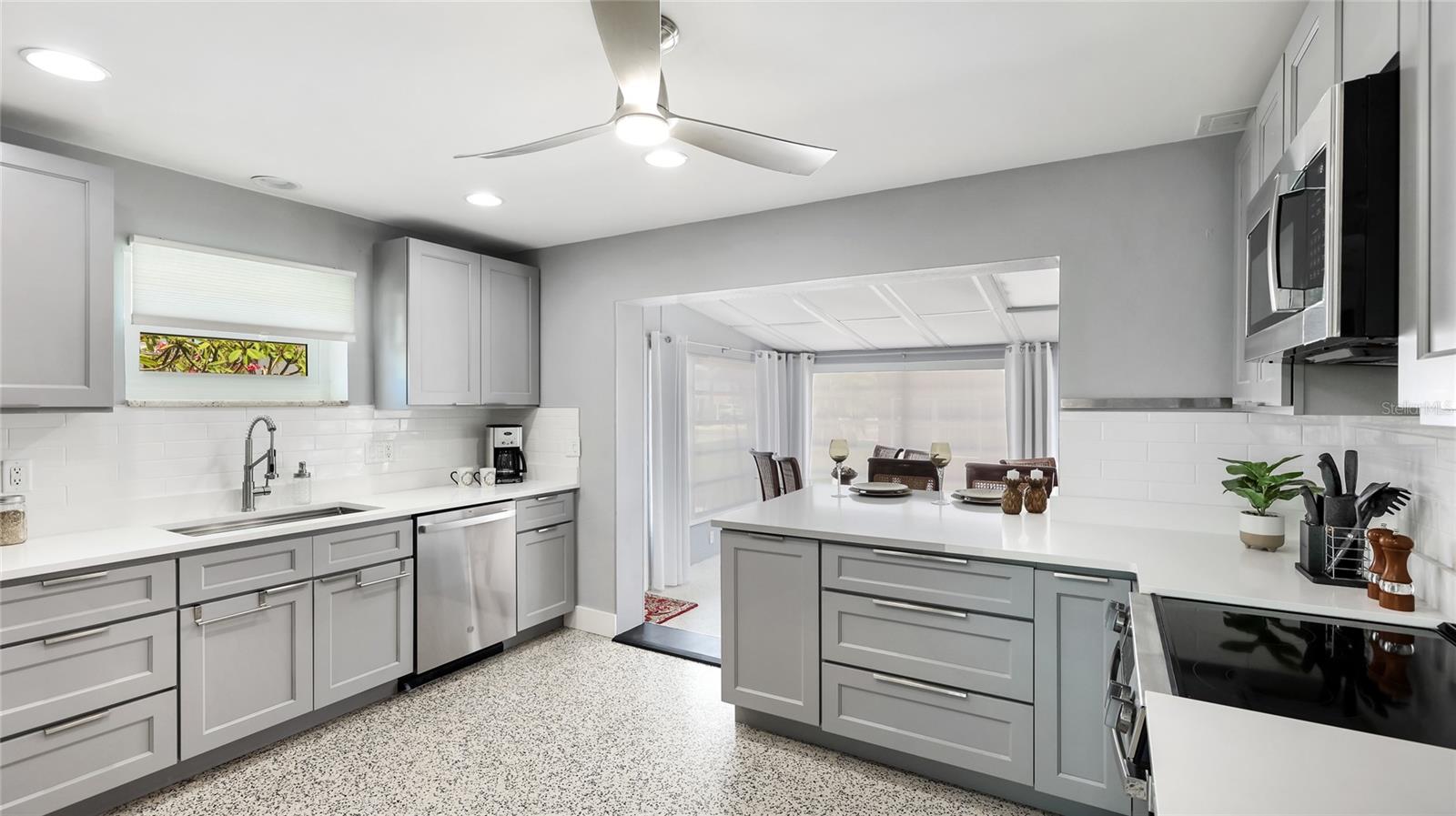 Image 13 of 38 For 2713 Avenue C