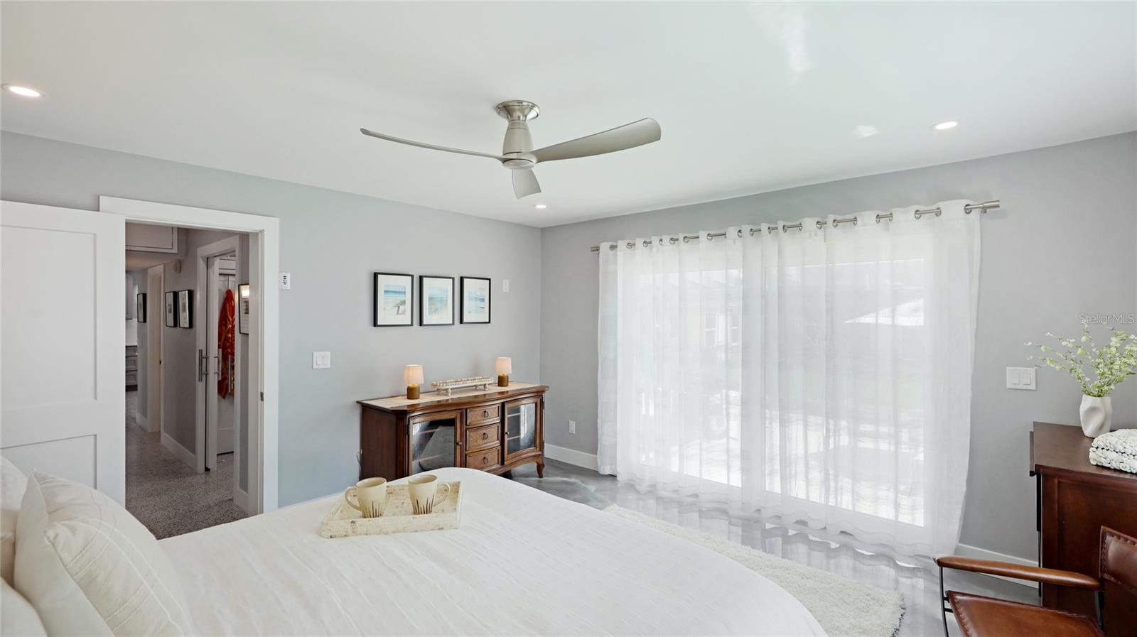 Image 20 of 38 For 2713 Avenue C