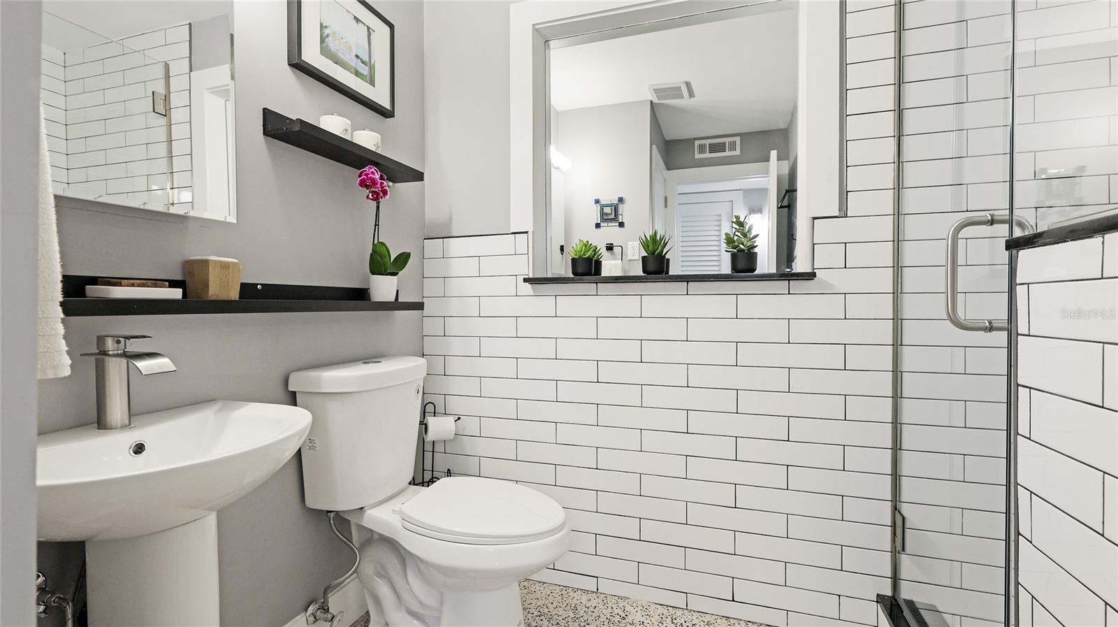 Image 28 of 38 For 2713 Avenue C