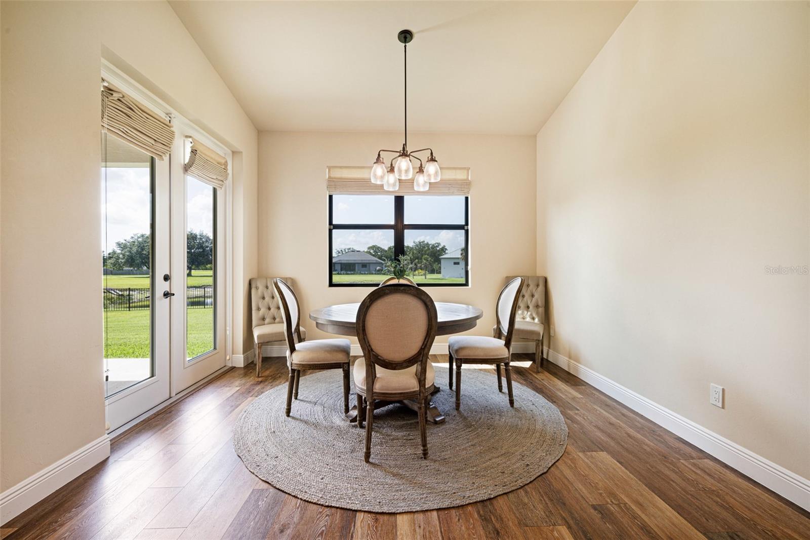 Image 14 of 44 For 16630 Willow Point Court