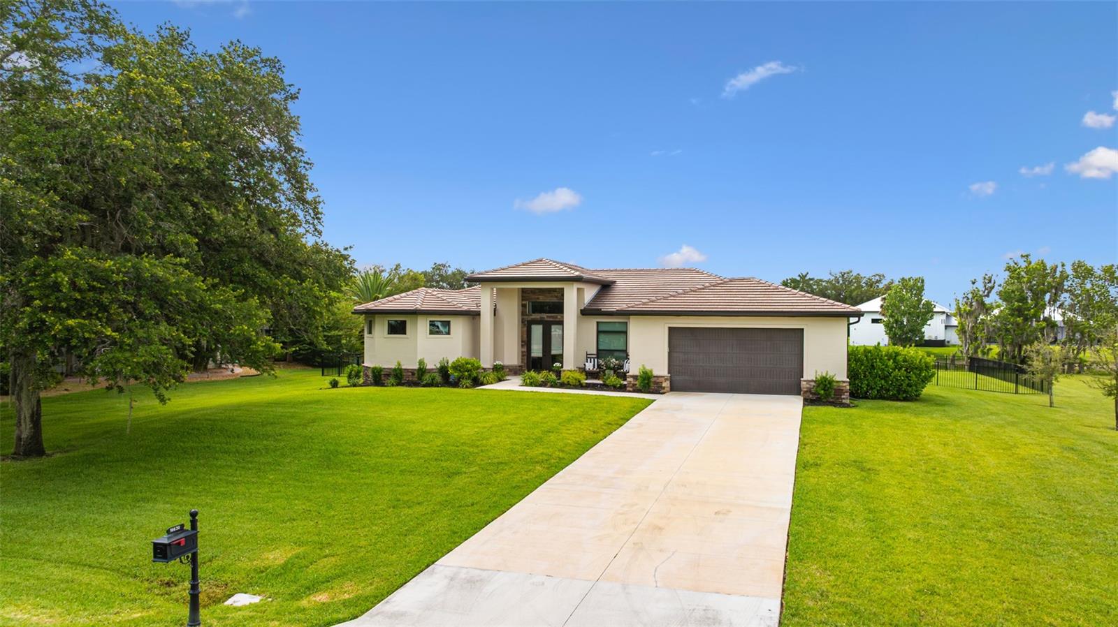 Image 36 of 44 For 16630 Willow Point Court