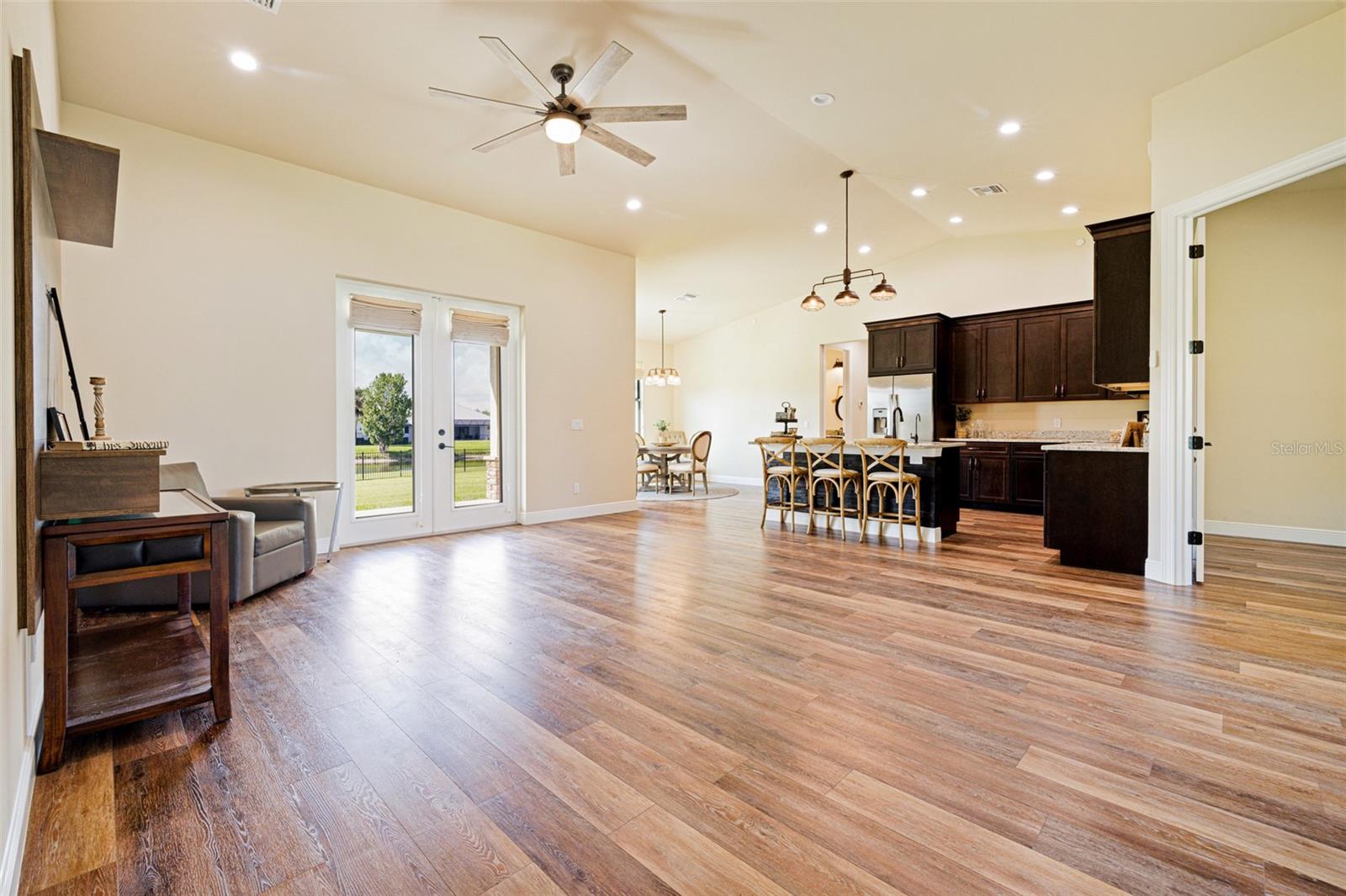 Image 8 of 44 For 16630 Willow Point Court