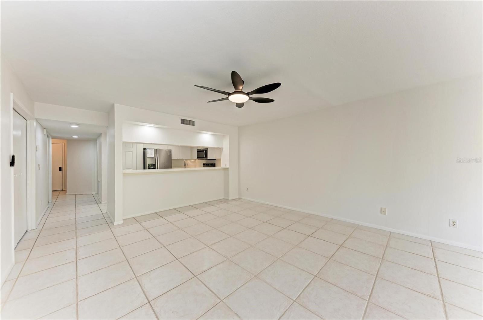Image 12 of 57 For 835 Osprey Avenue 101
