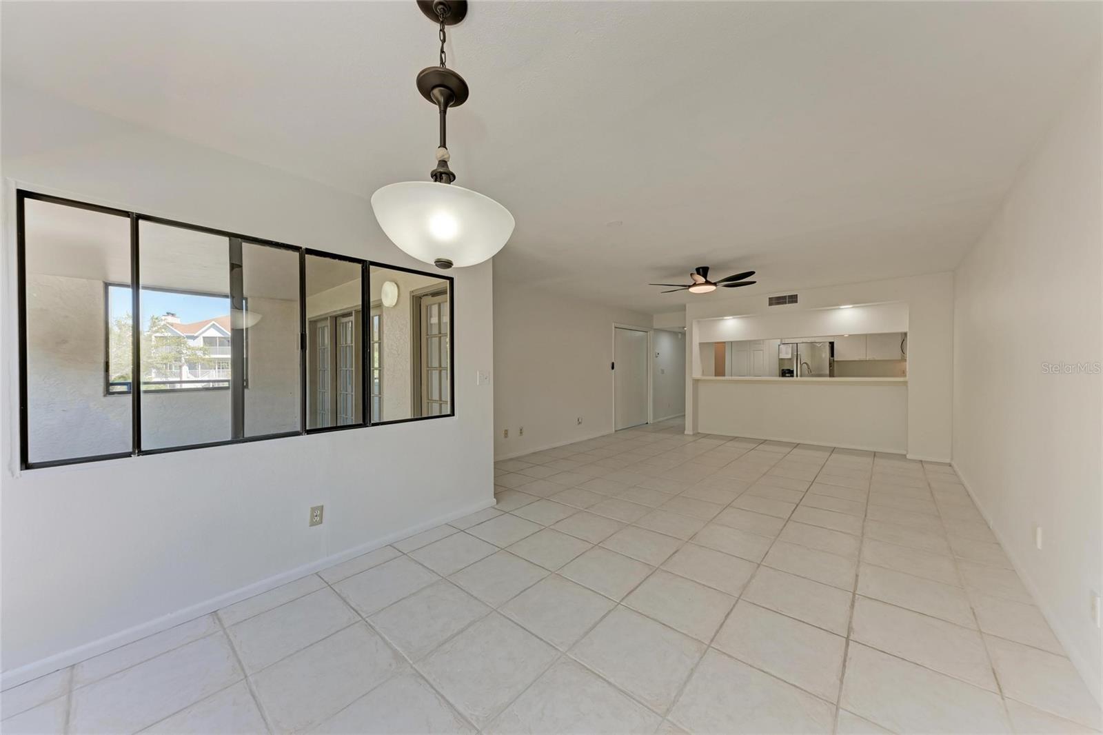 Image 21 of 57 For 835 Osprey Avenue 101