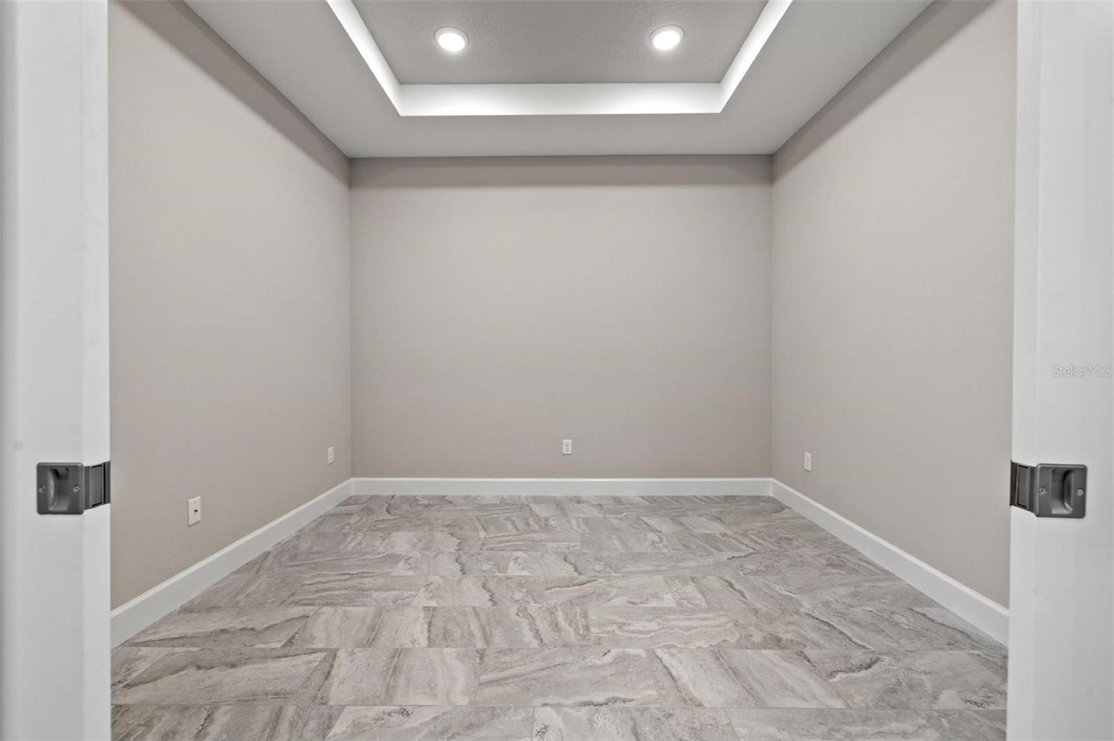 Image 8 of 21 For 3040 Formia Court