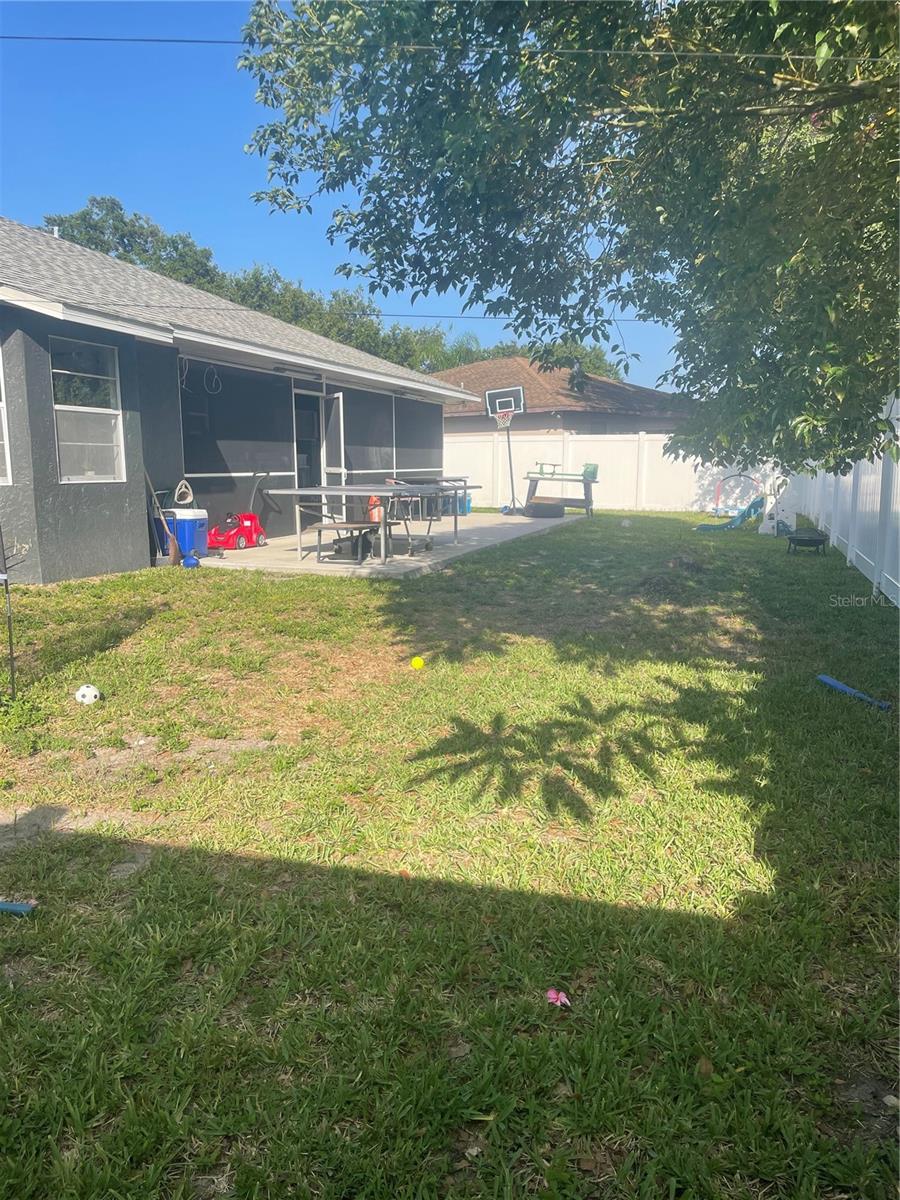 Image 16 of 19 For 5848 Milton Avenue