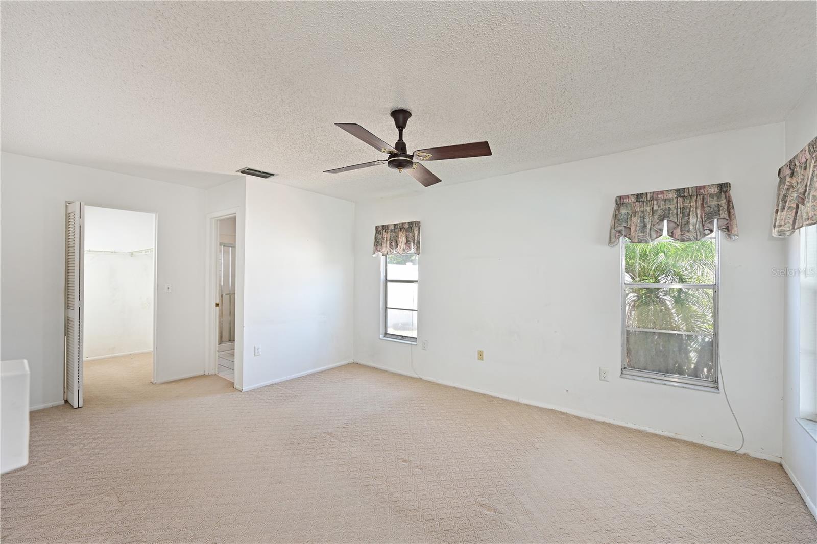 Image 9 of 16 For 6406 16th Avenue Drive W