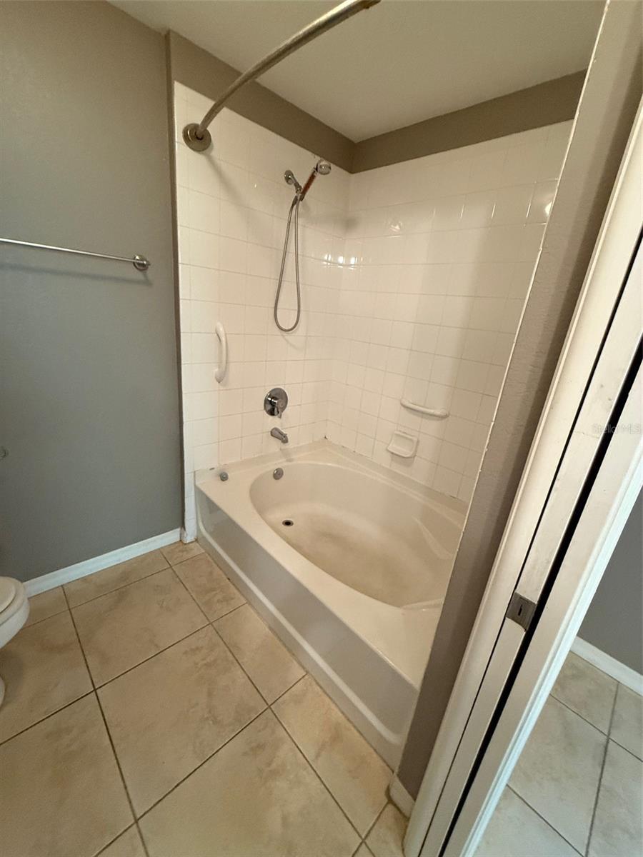 Image 18 of 42 For 5691 Bentgrass Drive 15-102