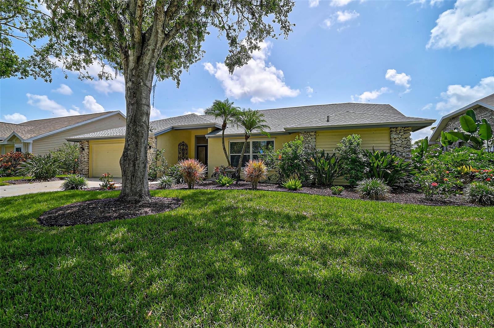 Image 4 of 66 For 4733 Spring Meadow Lane