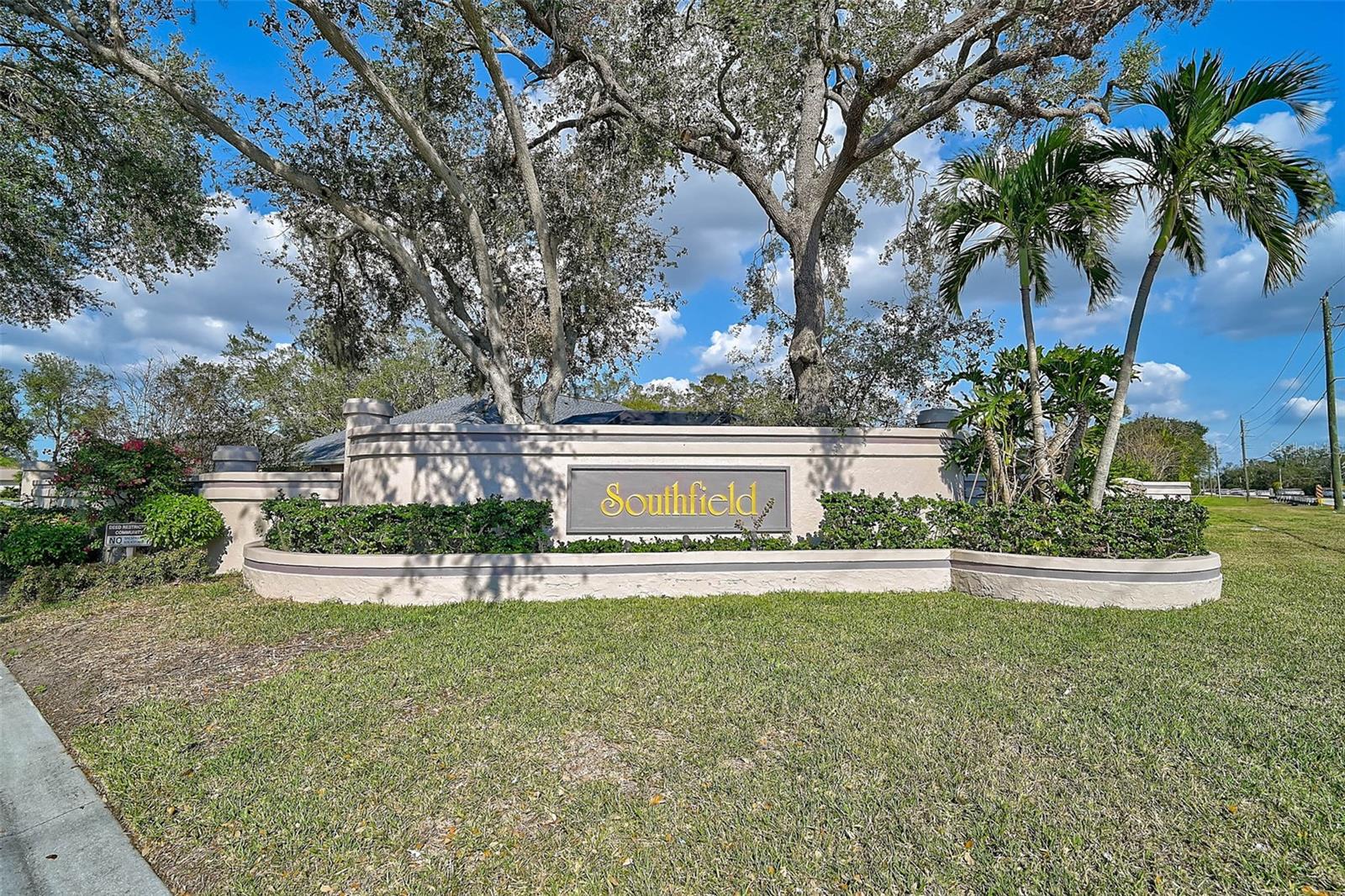 Image 5 of 66 For 4733 Spring Meadow Lane