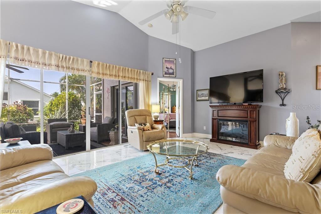 Image 7 of 45 For 3760 Gloxinia Drive