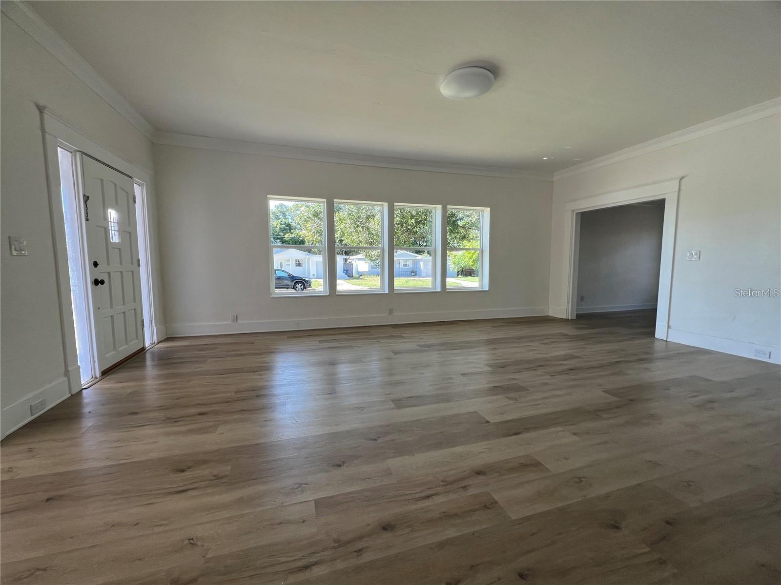 Image 11 of 25 For 3429 37th Street N