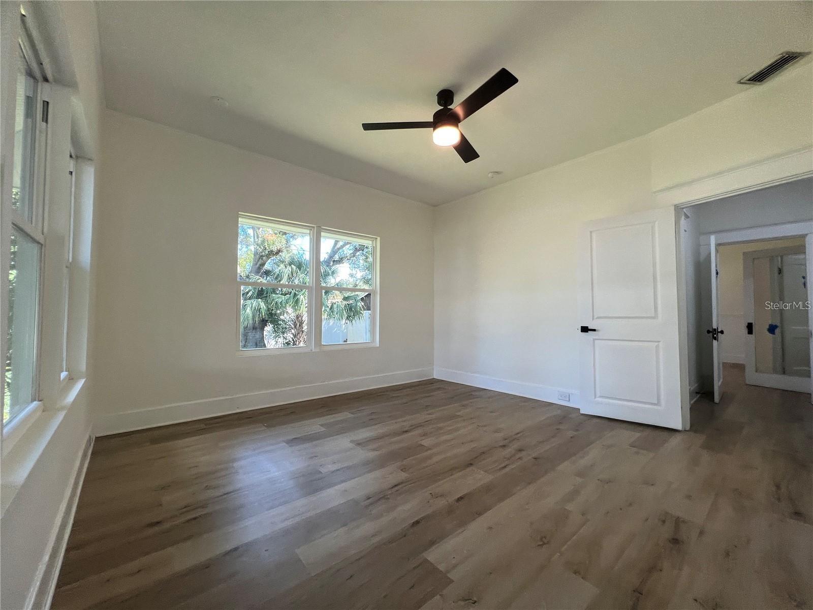 Image 13 of 25 For 3429 37th Street N