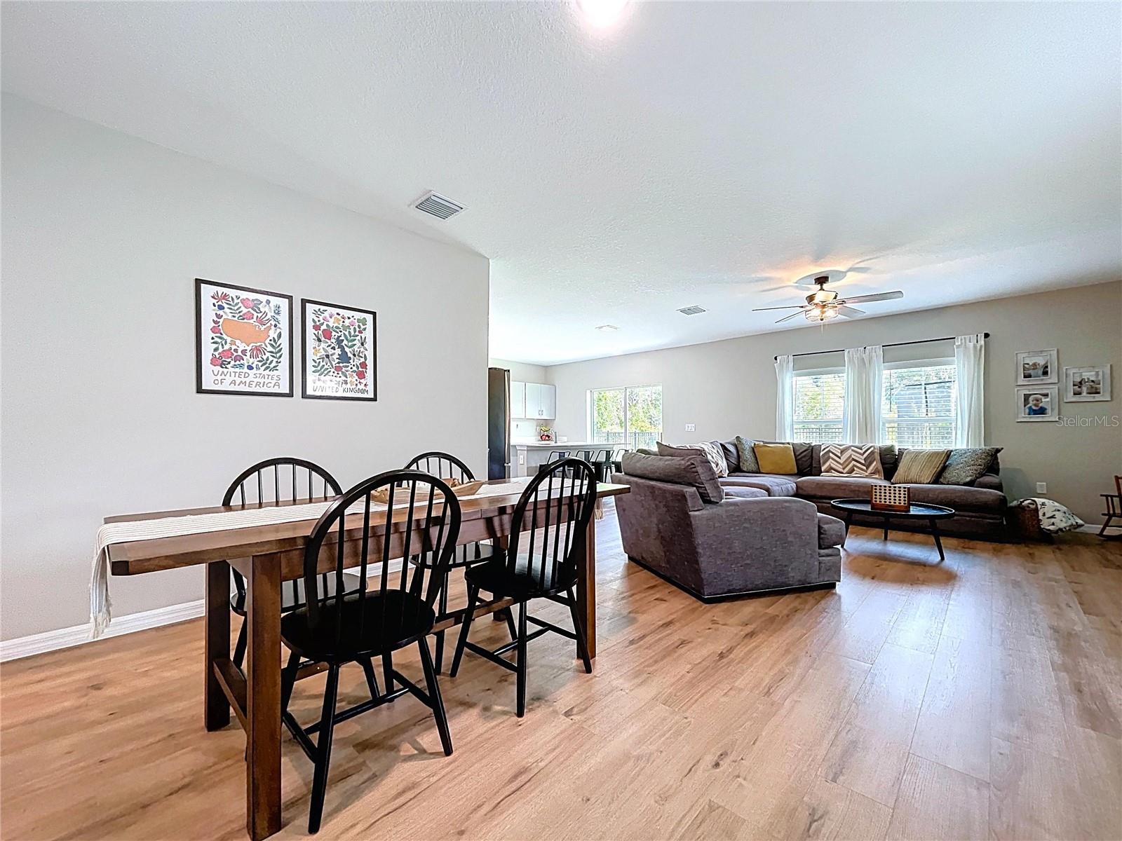 Image 11 of 32 For 12832 Oak Hill Way