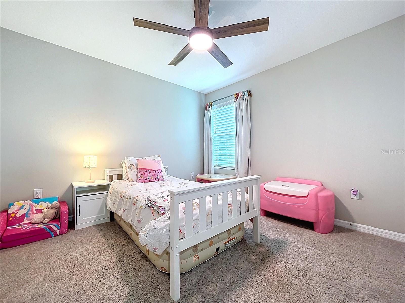 Image 23 of 32 For 12832 Oak Hill Way