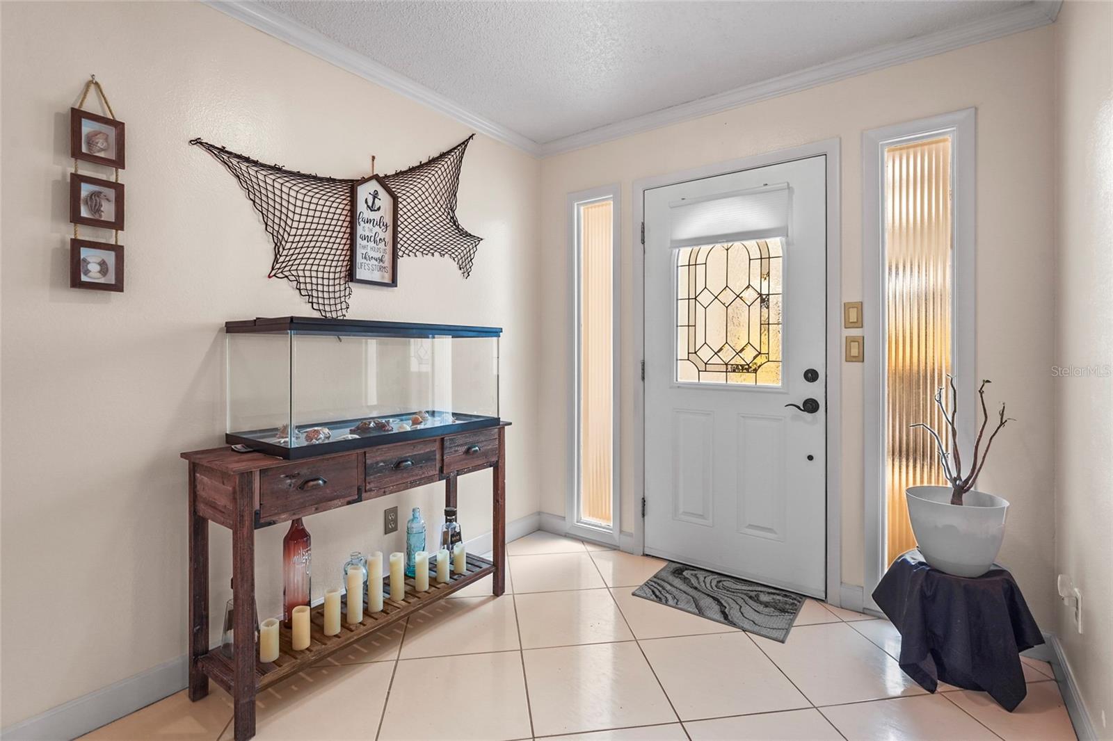 Image 13 of 54 For 20 Idle Sands Drive