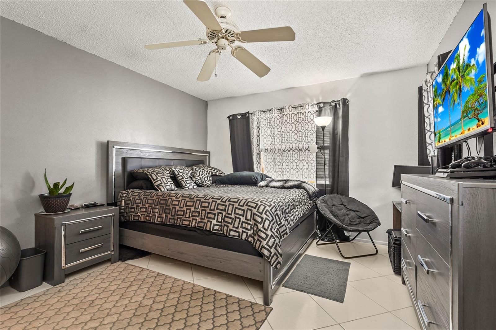 Image 31 of 54 For 20 Idle Sands Drive