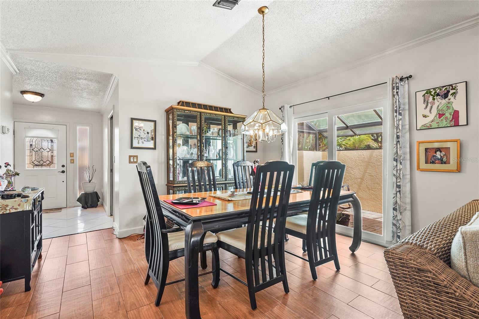 Image 4 of 54 For 20 Idle Sands Drive