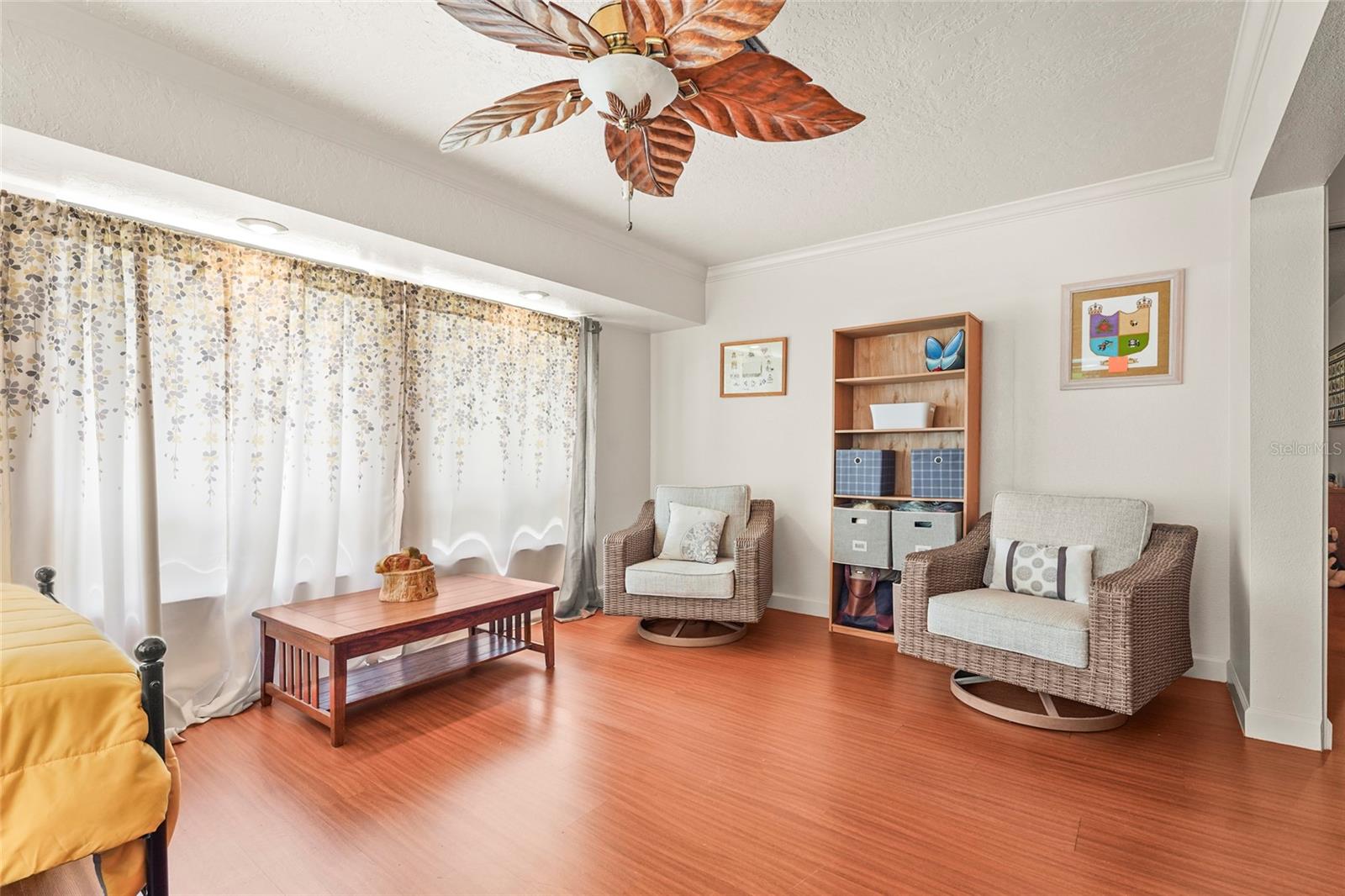 Image 5 of 54 For 20 Idle Sands Drive