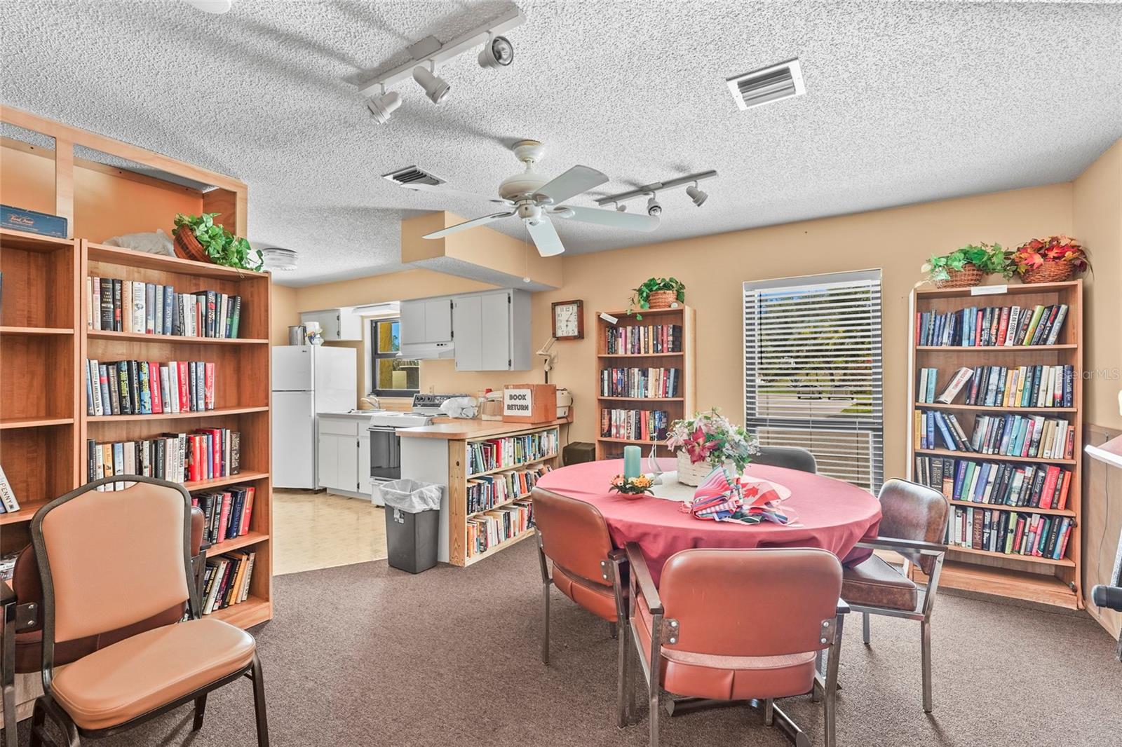 Image 50 of 54 For 20 Idle Sands Drive