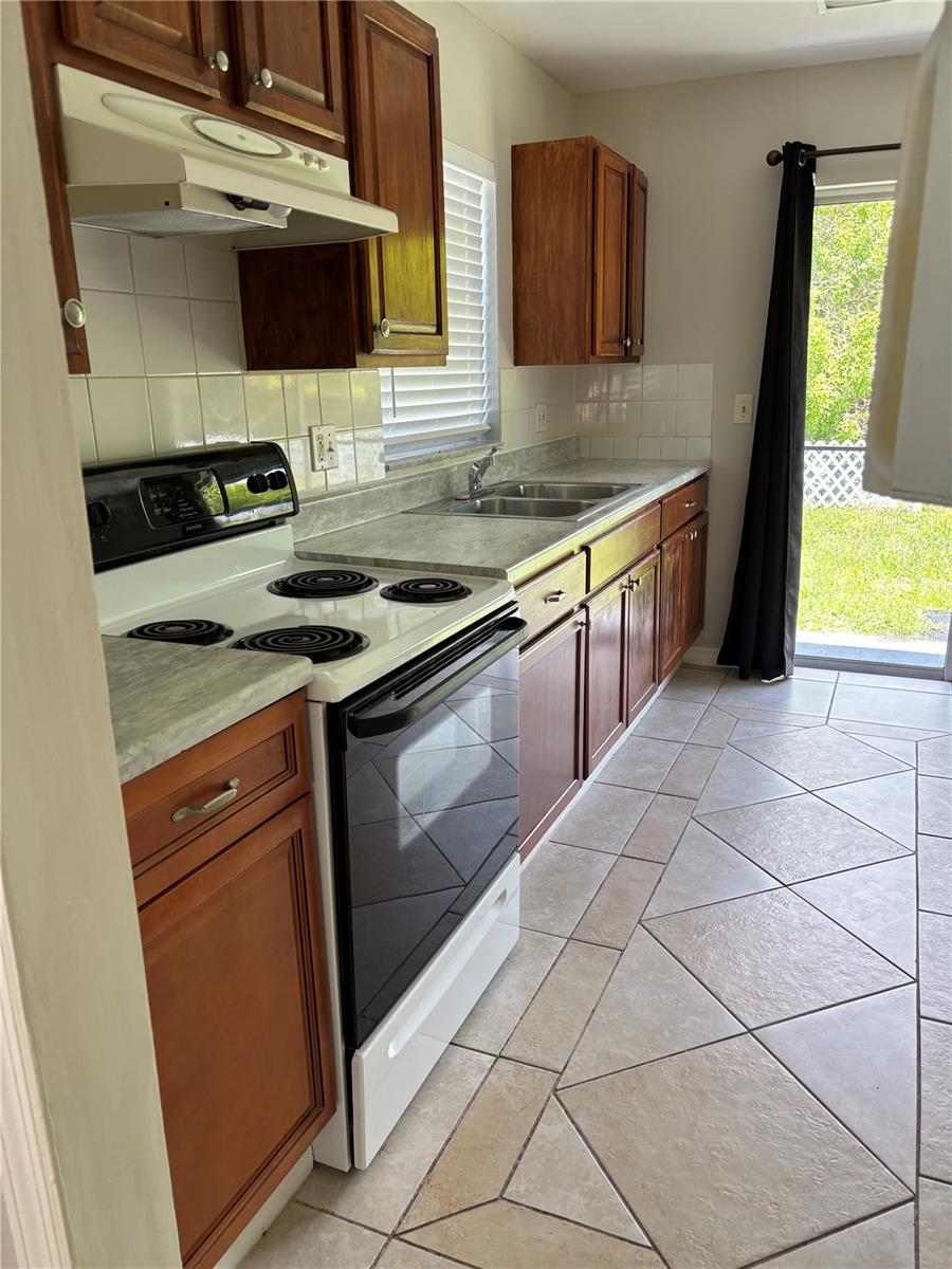 Image 3 of 6 For 625 Wildwood Way