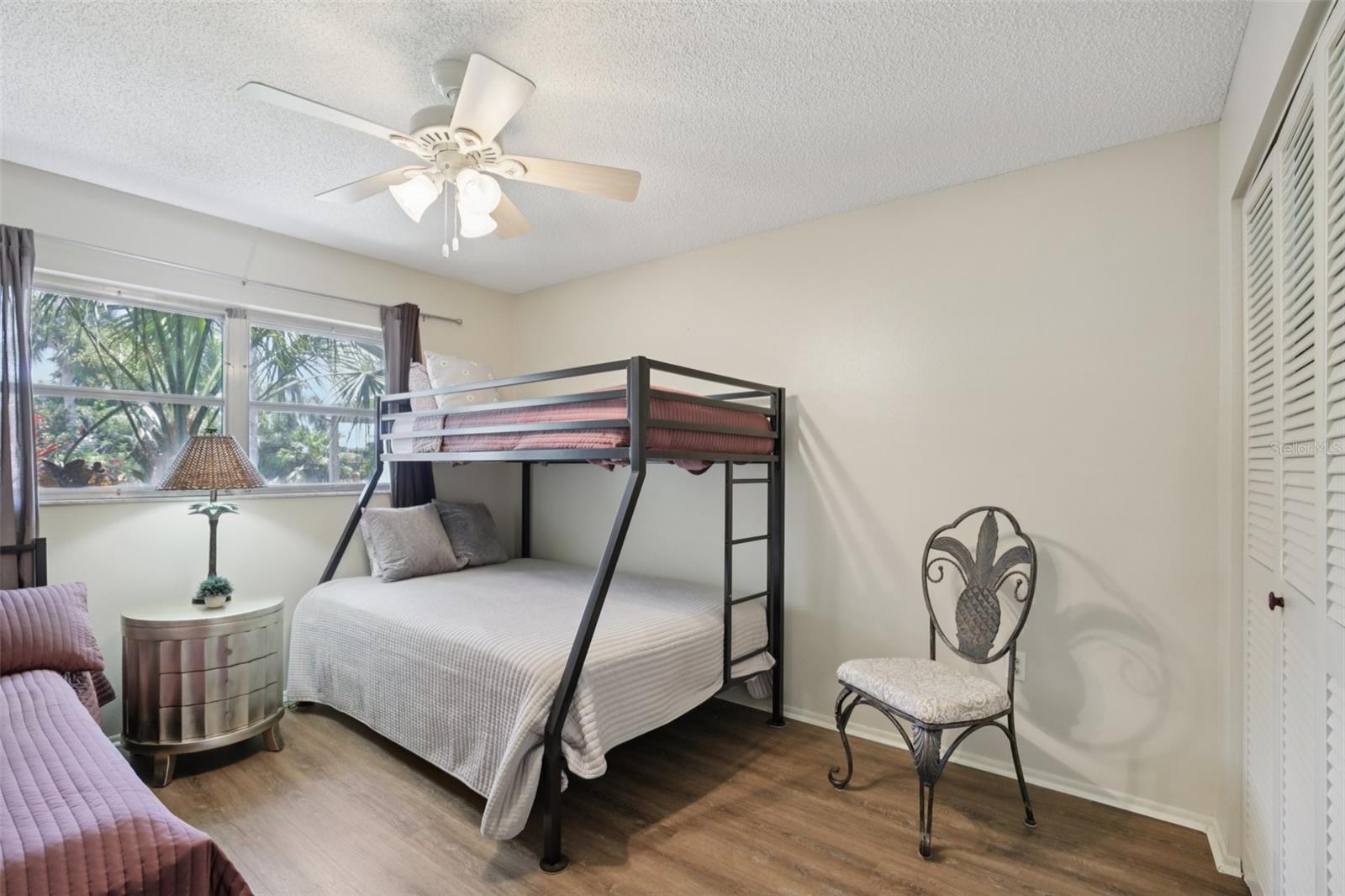 Image 18 of 26 For 7172 Grey Squirrel Boulevard 81