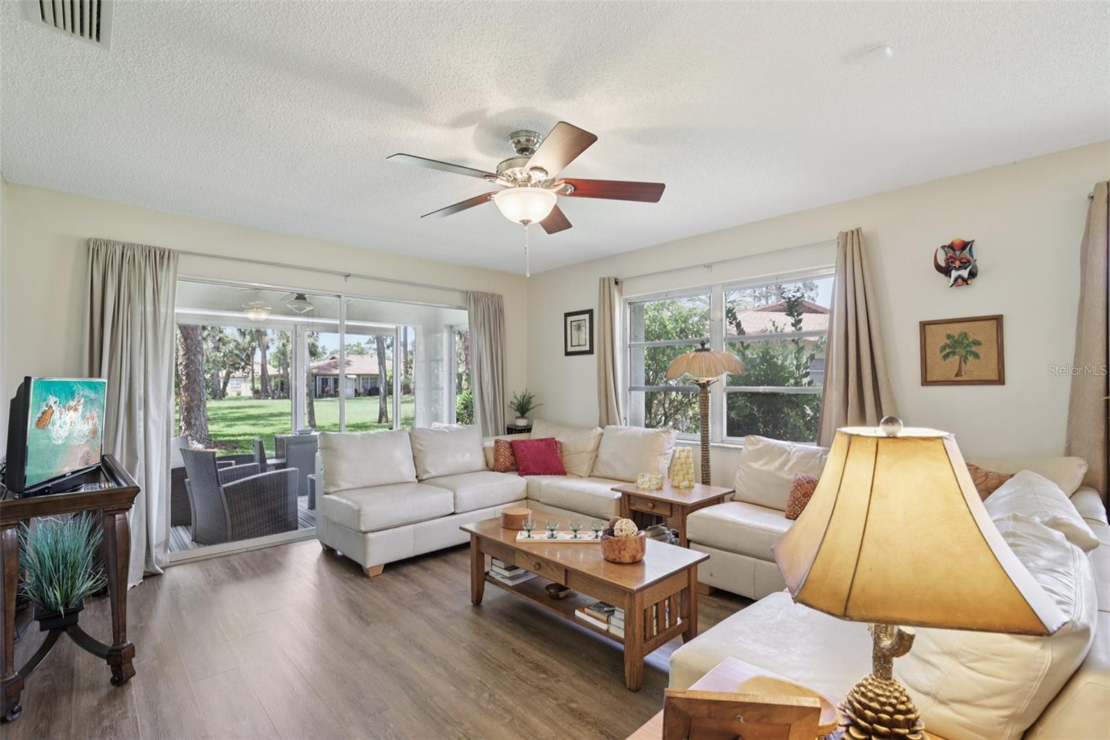 Image 4 of 26 For 7172 Grey Squirrel Boulevard 81