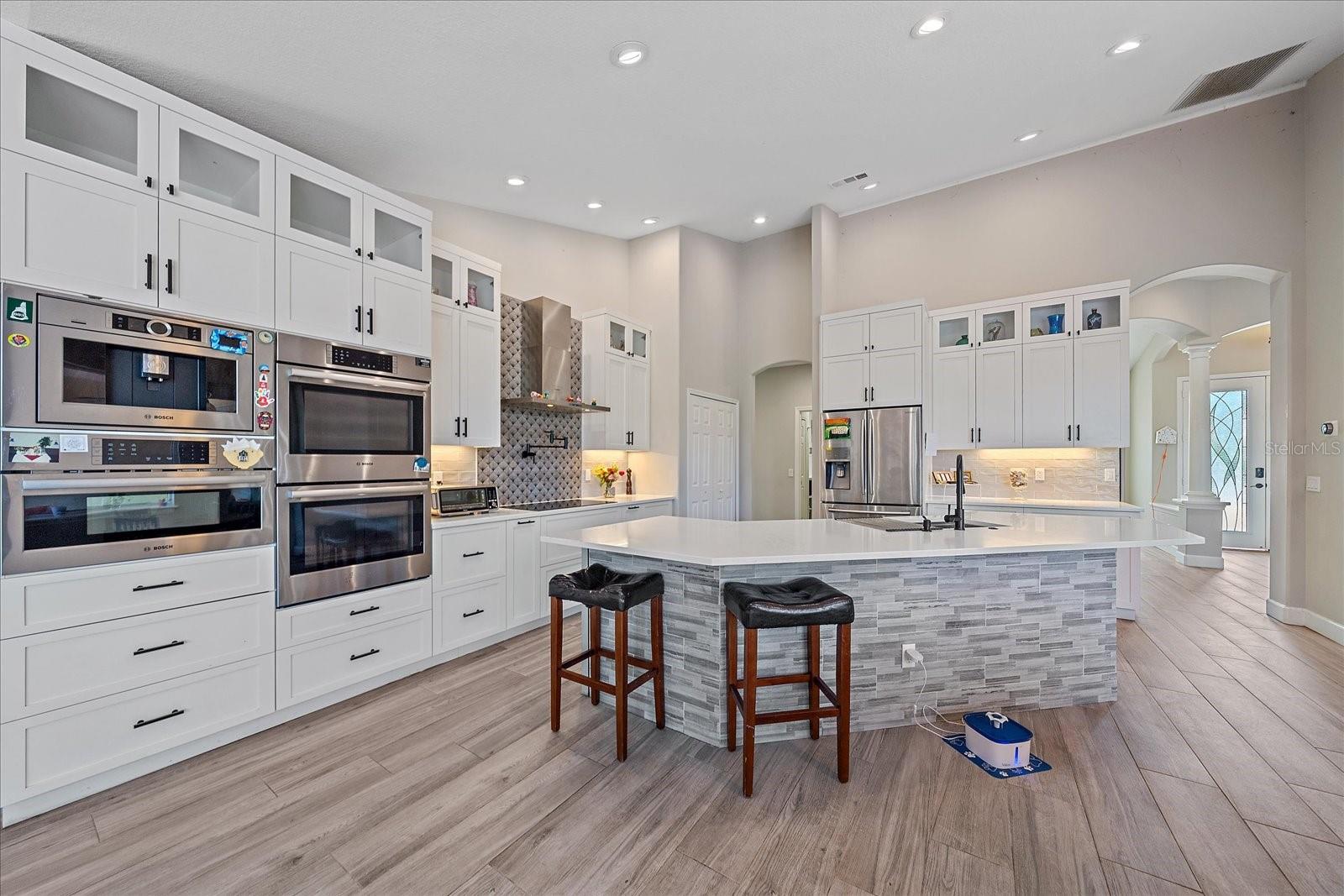Image 13 of 40 For 5523 Secluded Oaks Way