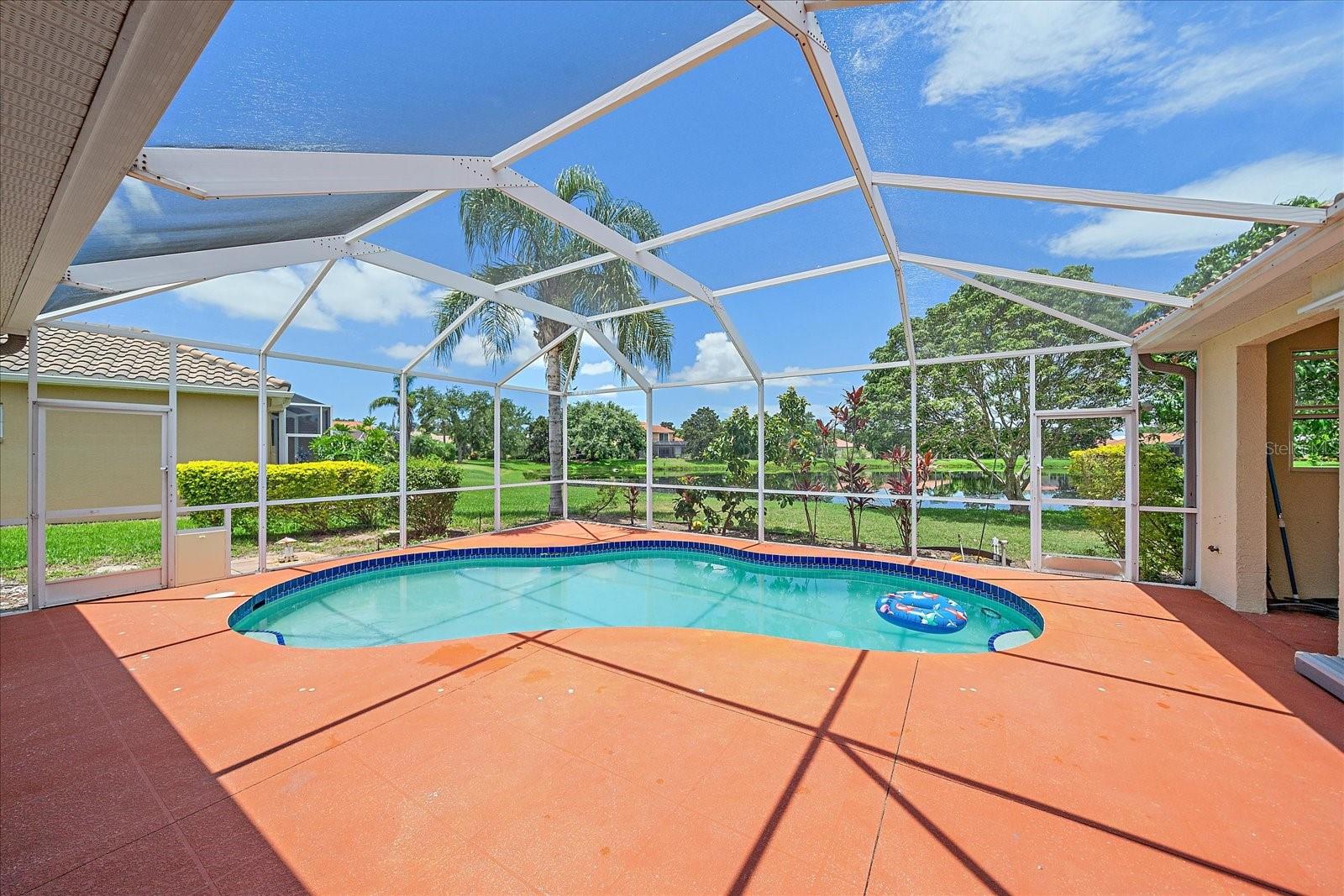 Image 34 of 40 For 5523 Secluded Oaks Way