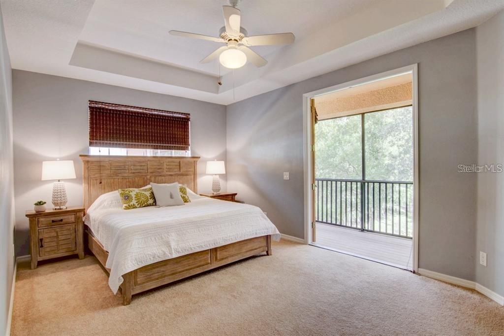 Image 10 of 20 For 8168 Villa Grande Court