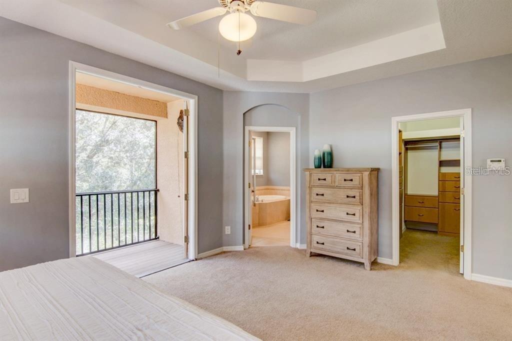 Image 13 of 20 For 8168 Villa Grande Court