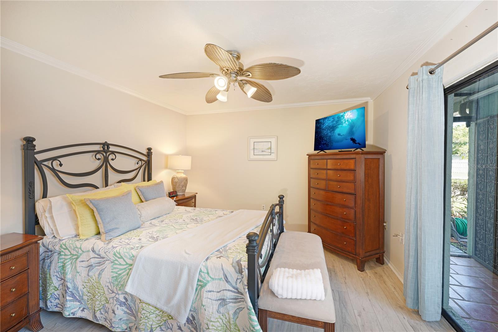 Image 11 of 12 For 5903 43rd St. W.  5903