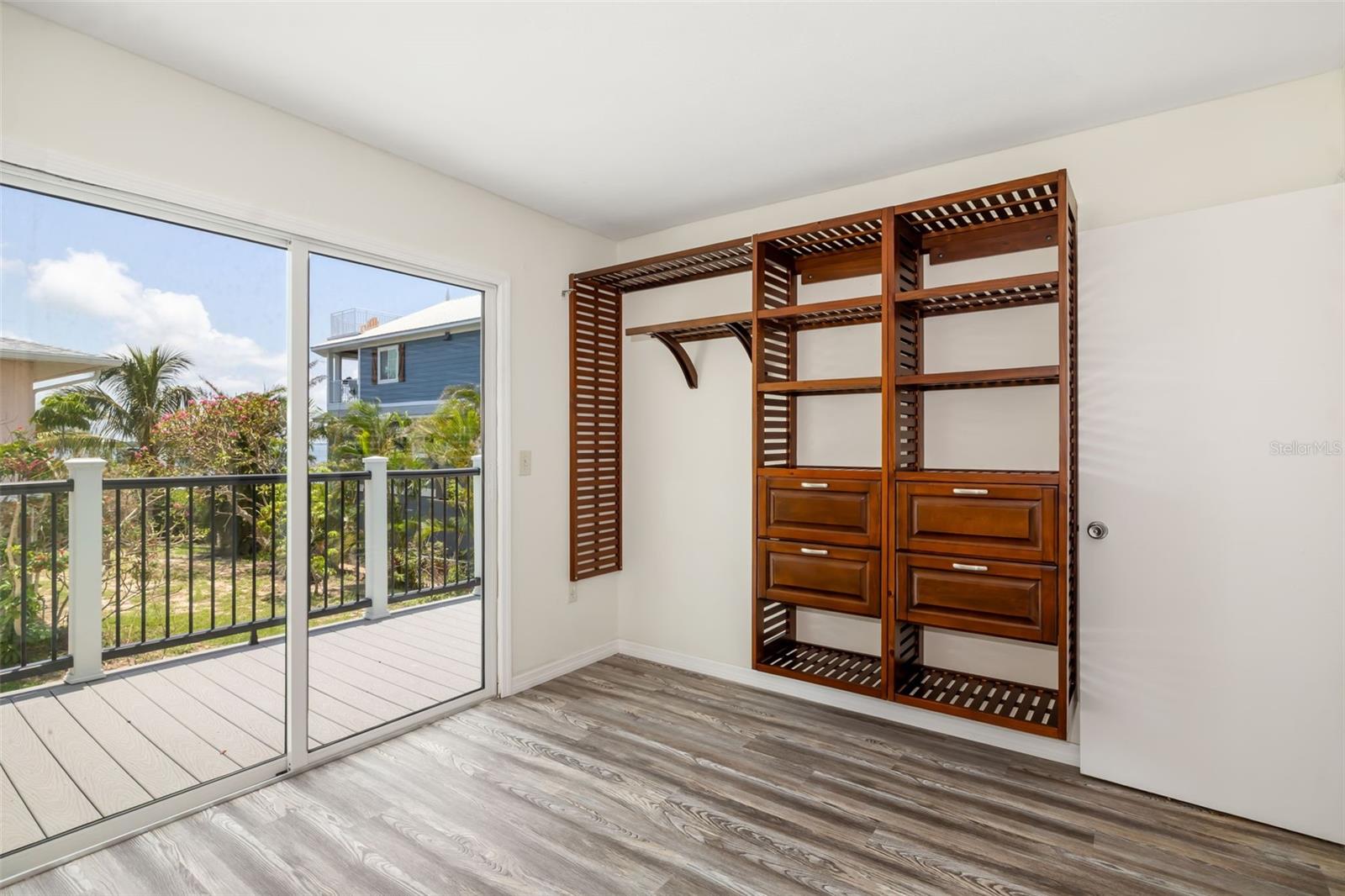 Image 13 of 40 For 2513 Avenue B  B