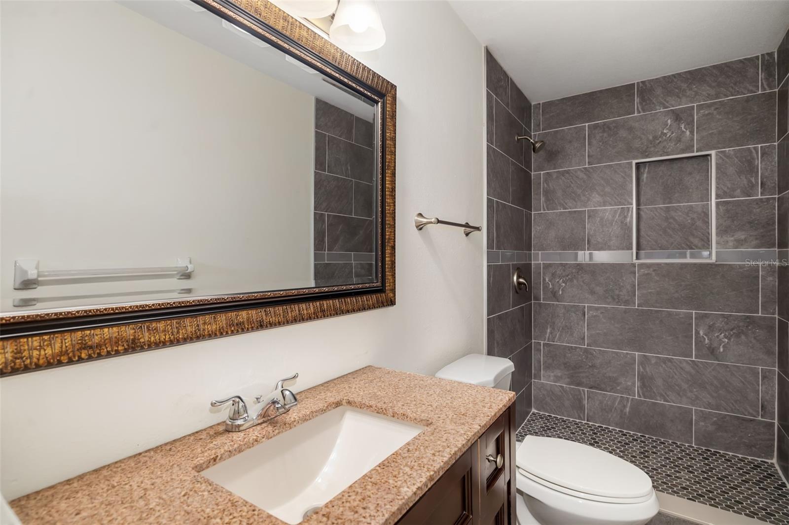 Image 24 of 40 For 2513 Avenue B  B