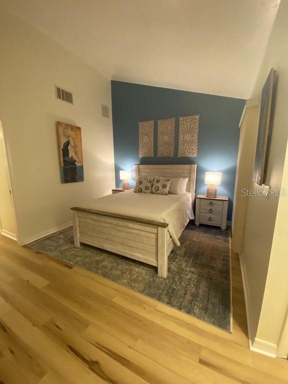 Image 4 of 18 For 3117 Longmeadow  7