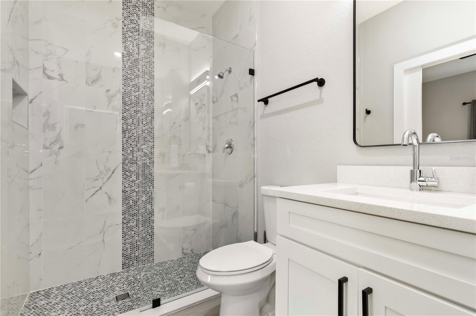 Image 17 of 27 For 9417 Agate Street