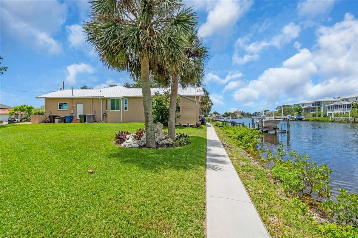 Image 44 of 54 For 1461 Marlin Street