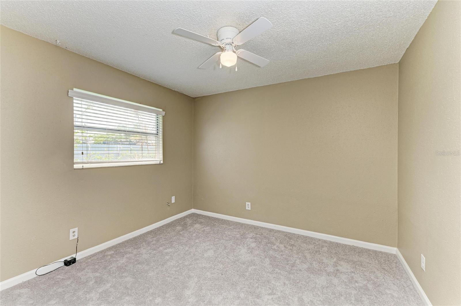Image 22 of 35 For 444 Flamingo Drive