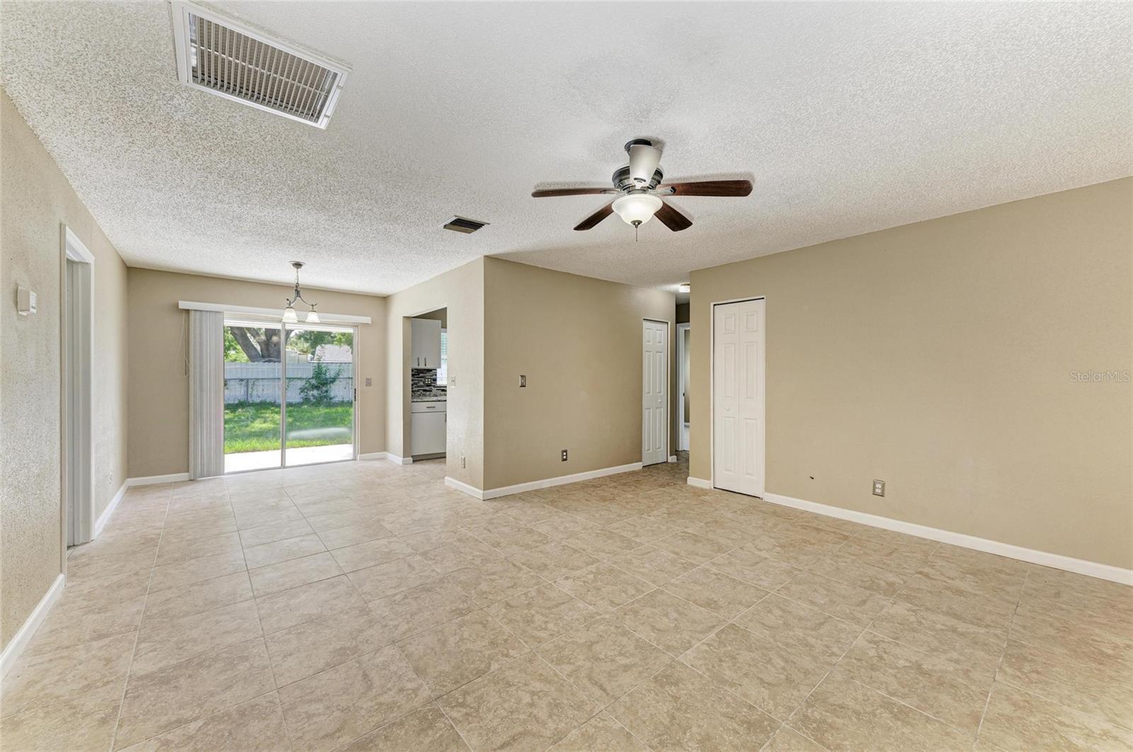 Image 9 of 35 For 444 Flamingo Drive