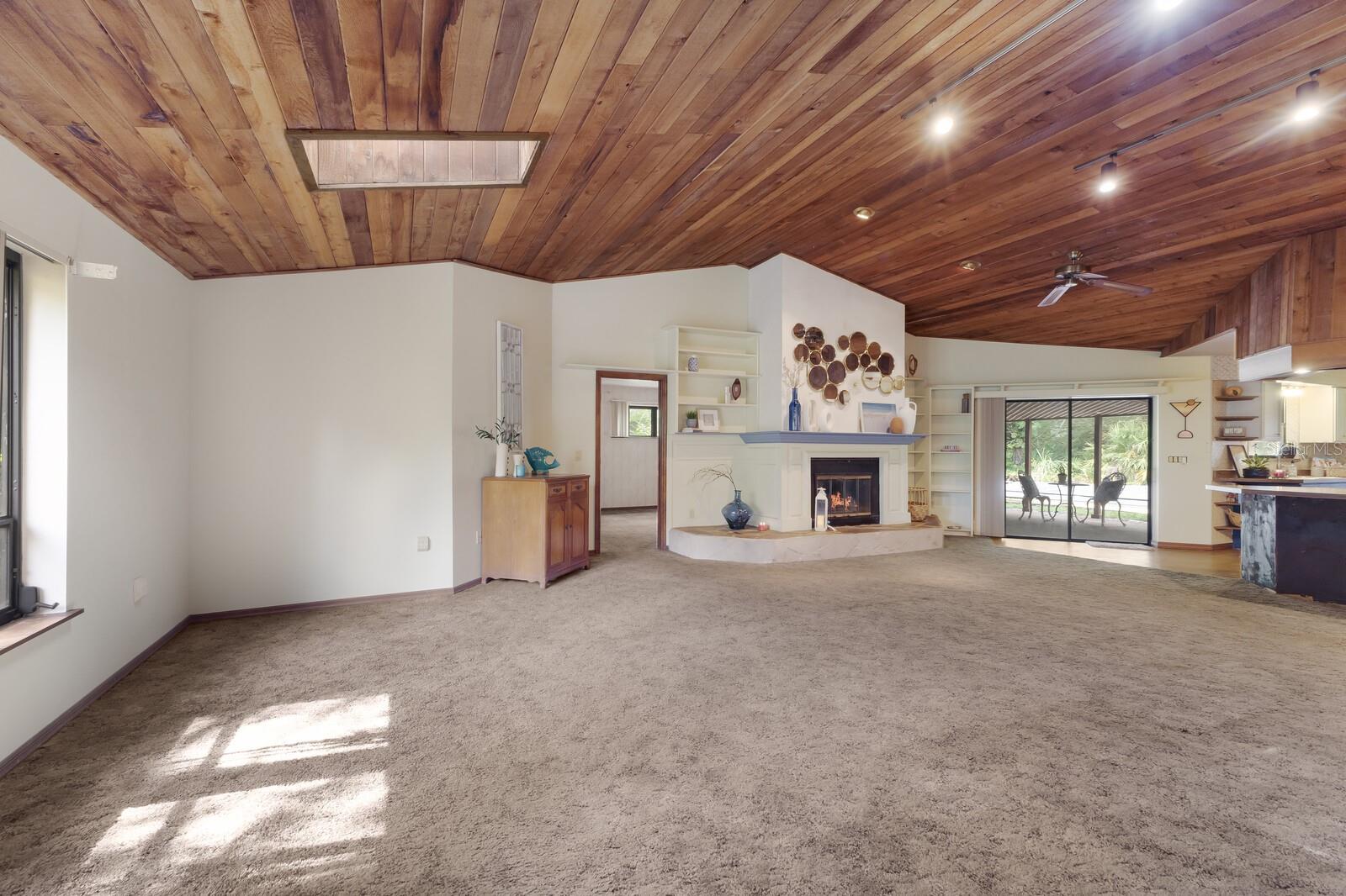 Image 10 of 82 For 10009 Oak Run Drive