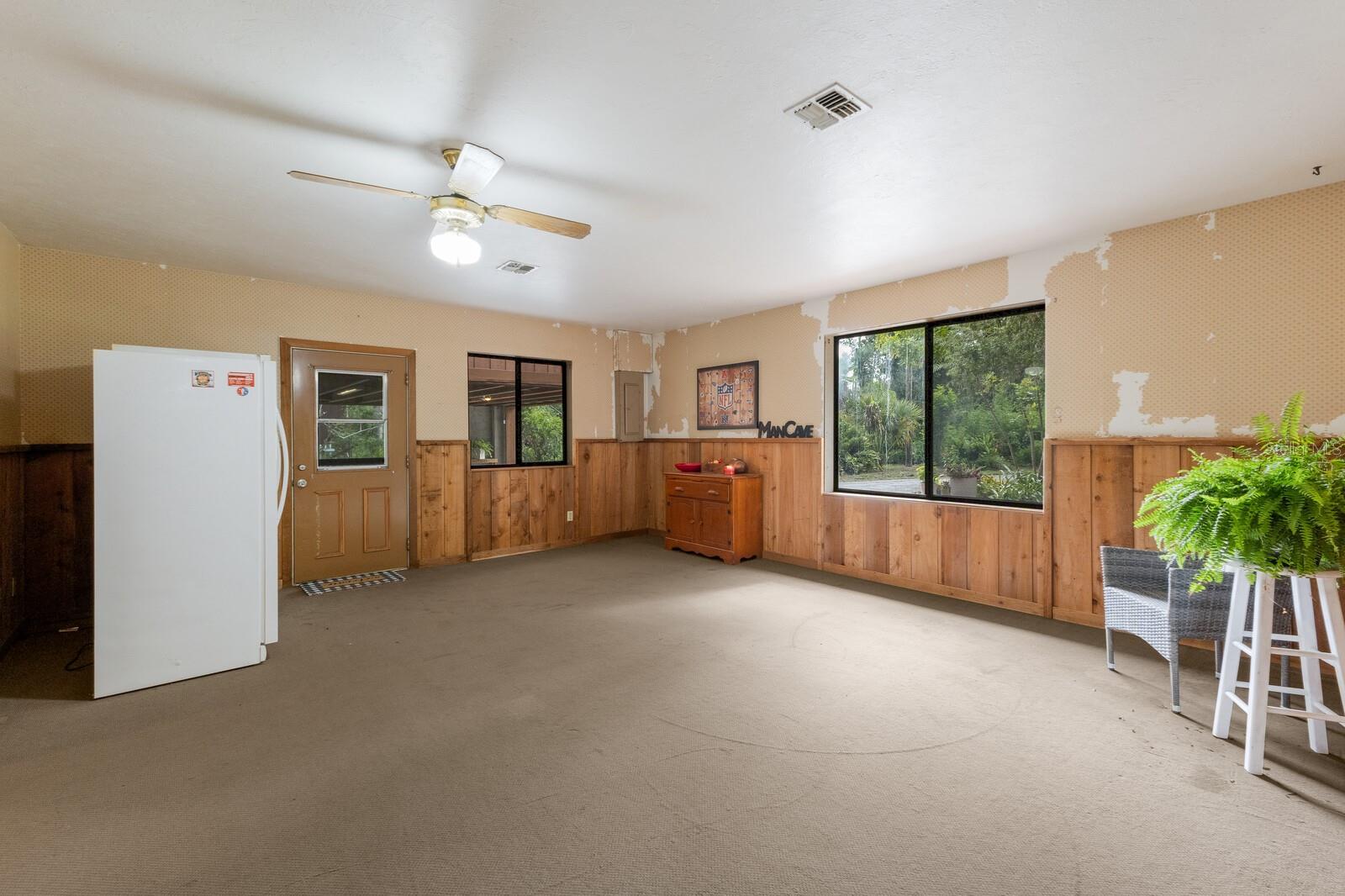 Image 33 of 82 For 10009 Oak Run Drive