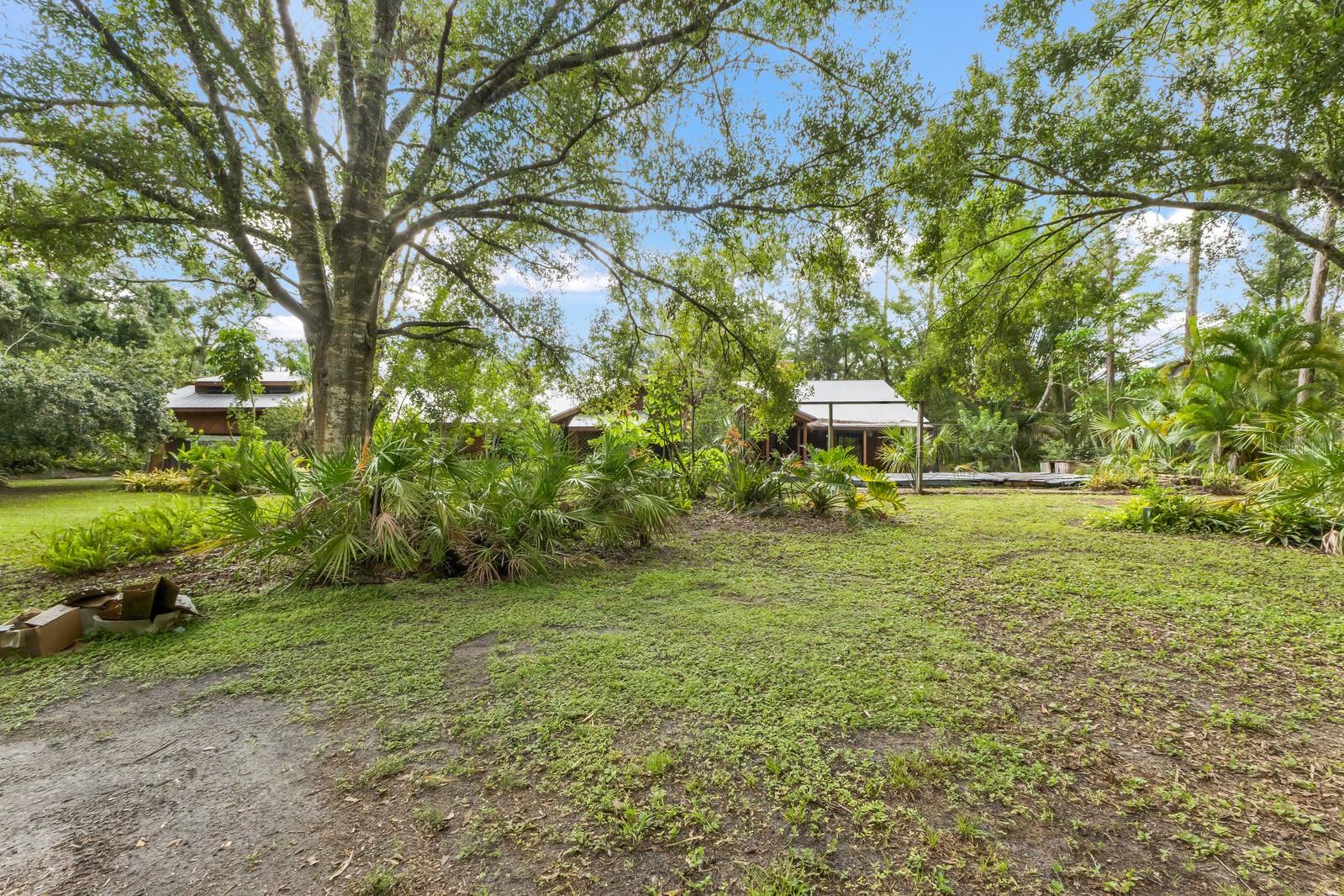 Image 44 of 82 For 10009 Oak Run Drive