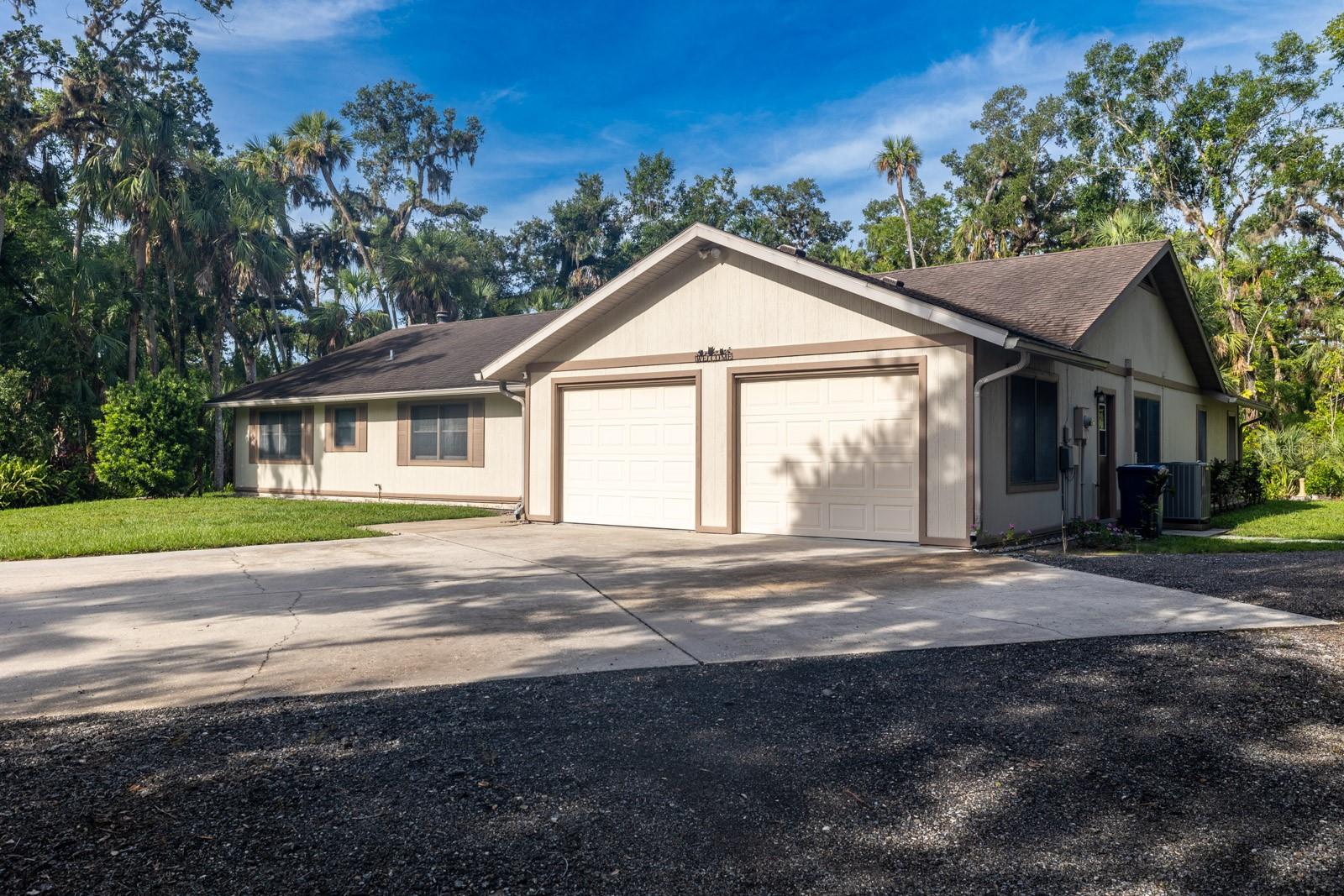 Image 2 of 65 For 3804 65th Street E