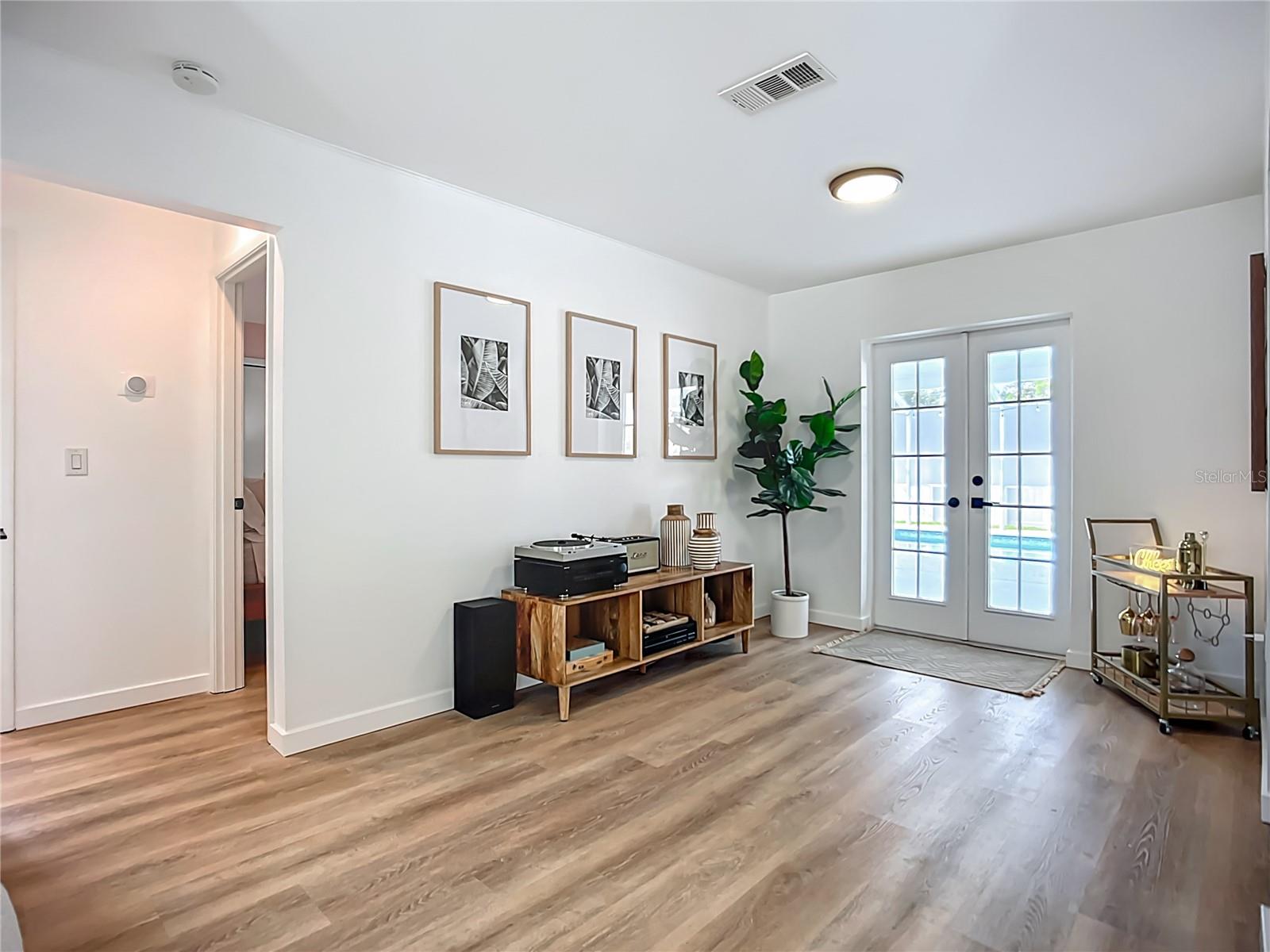 Image 18 of 44 For 912 Ponderosa Pine Lane