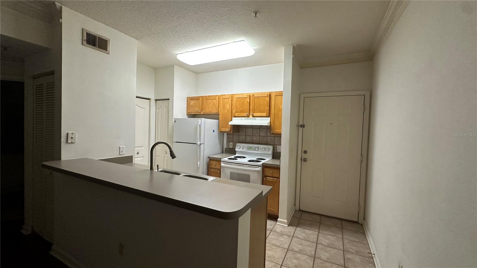 Image 2 of 8 For 4207 Dale Mabry Highway 6308