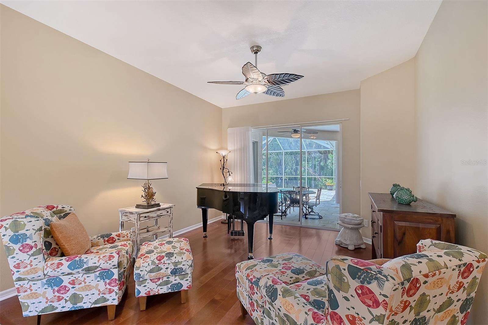 Image 10 of 66 For 7464 Ridge Road